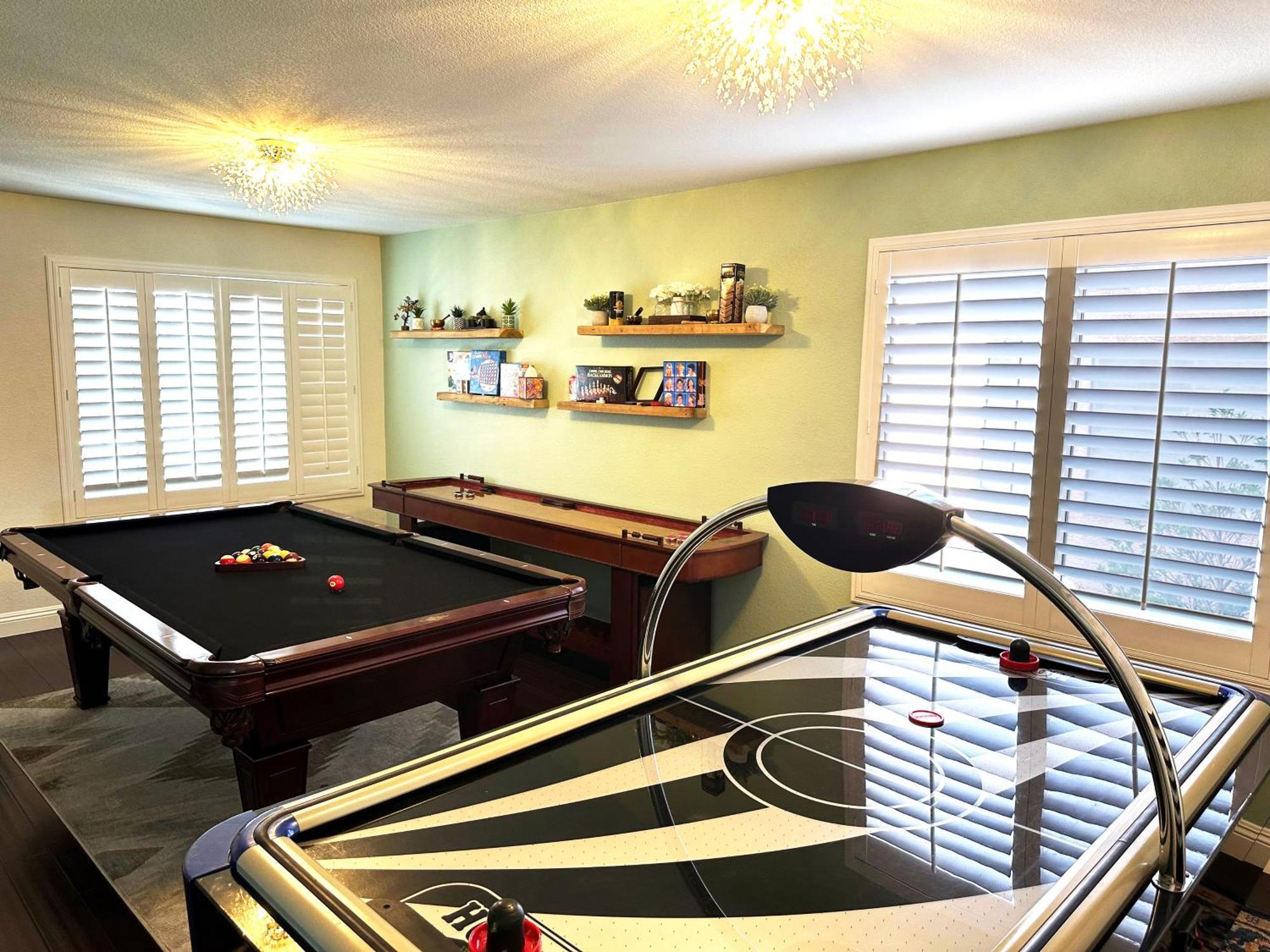 Buddha Gem, Central 6 Bed Room Luxury Home With Pool Hot Tub Game Room And Much More Las Vegas Zewnętrze zdjęcie